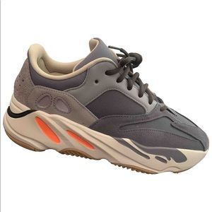 Adidas Yeezy Boost “ Magnet”